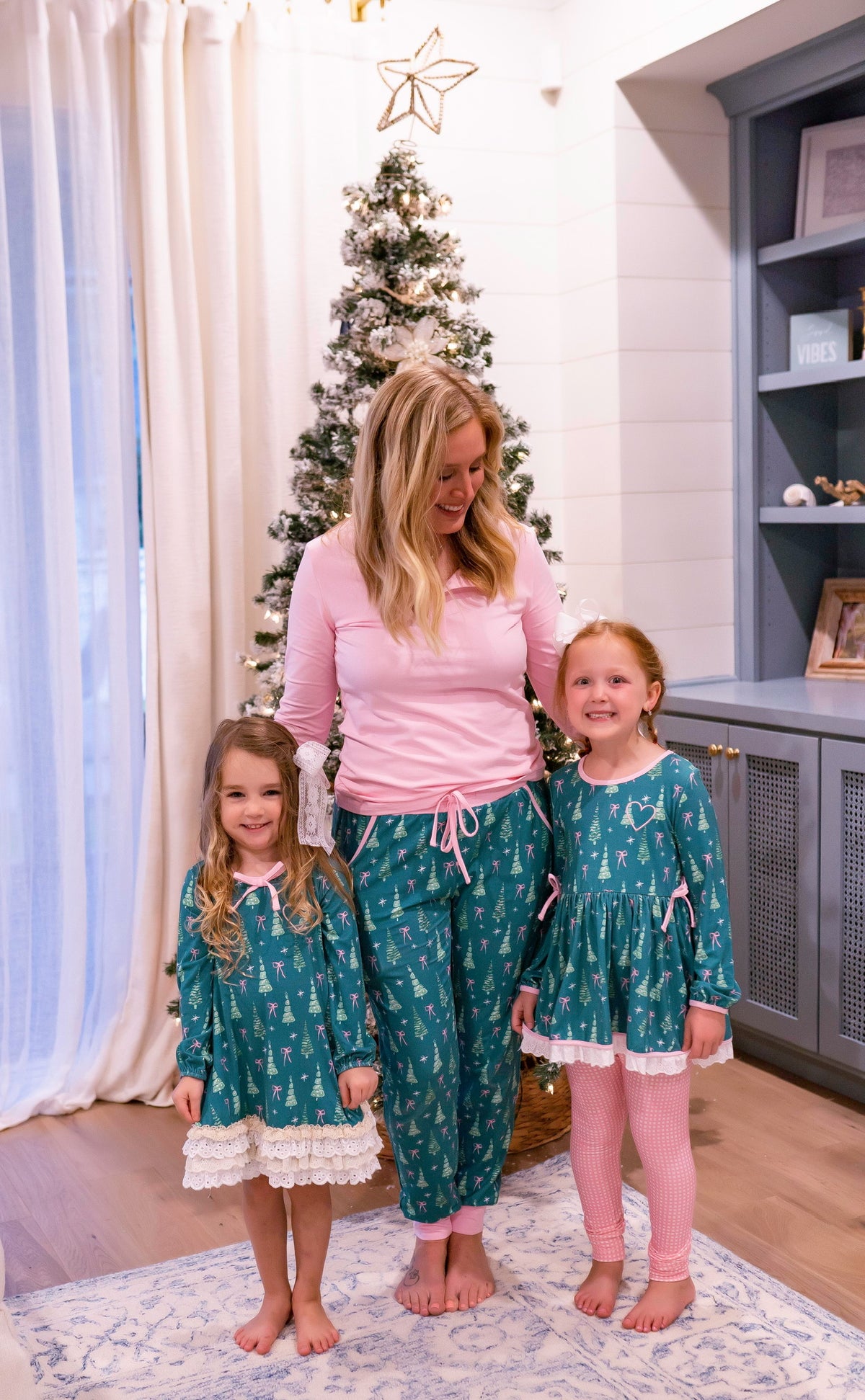 *PREORDER* Womens Trim the Tree Jogger Set