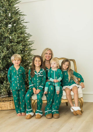 *PREORDER* Deck the Paws Layette