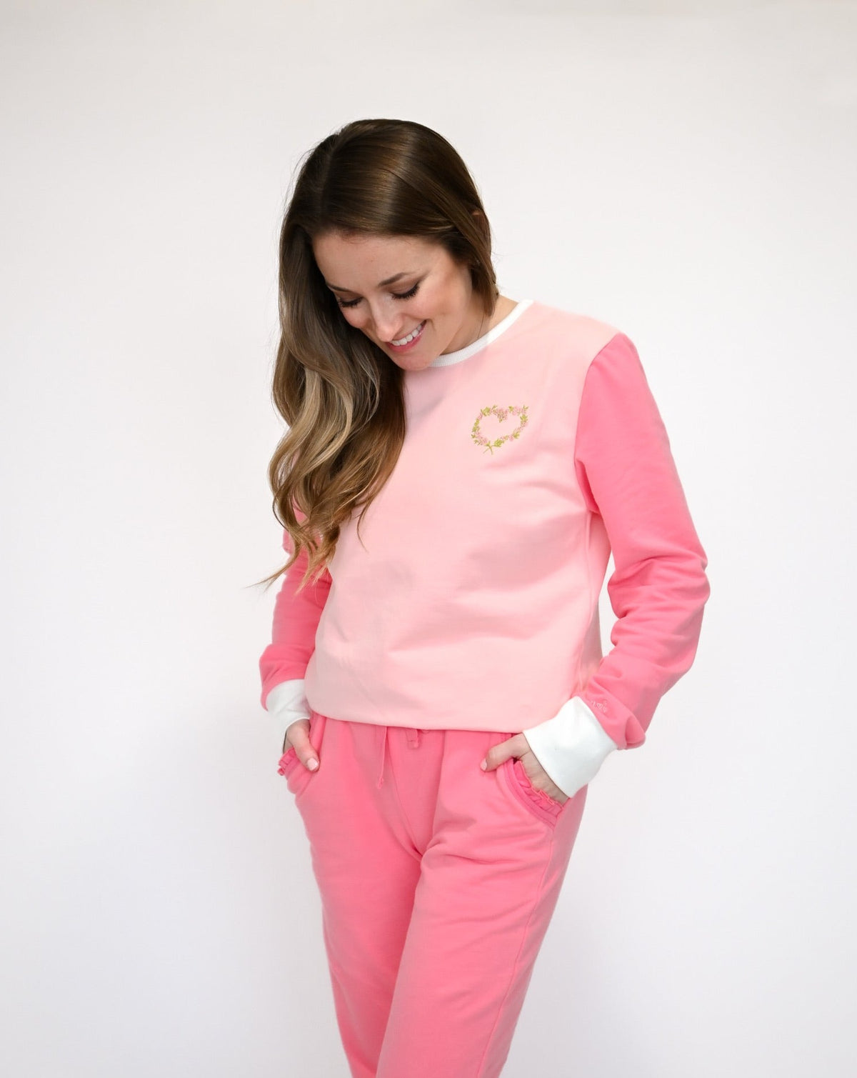 Women&#39;s Pink Mama Sweatshirt