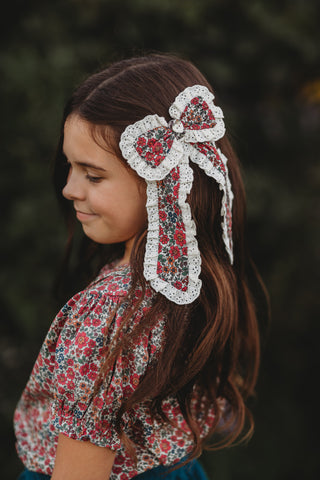 Mulberry Meadow Bow