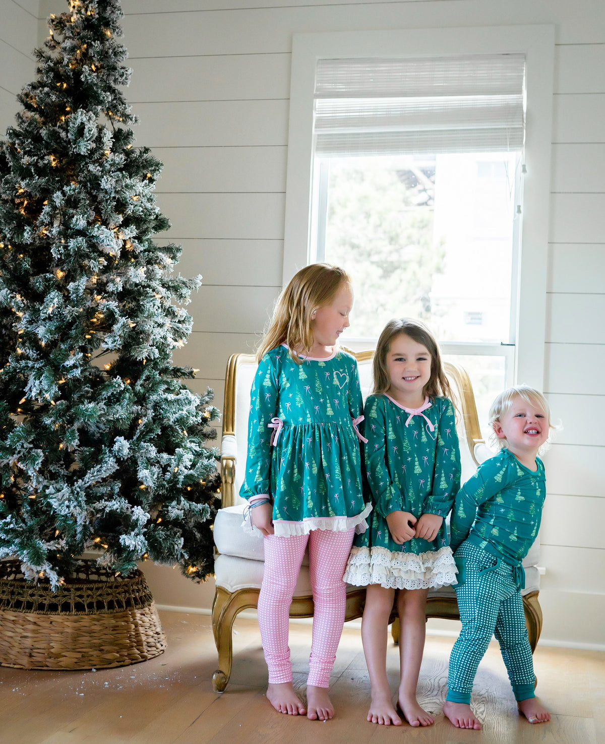*PREORDER* Trim the Tree Comfort Set