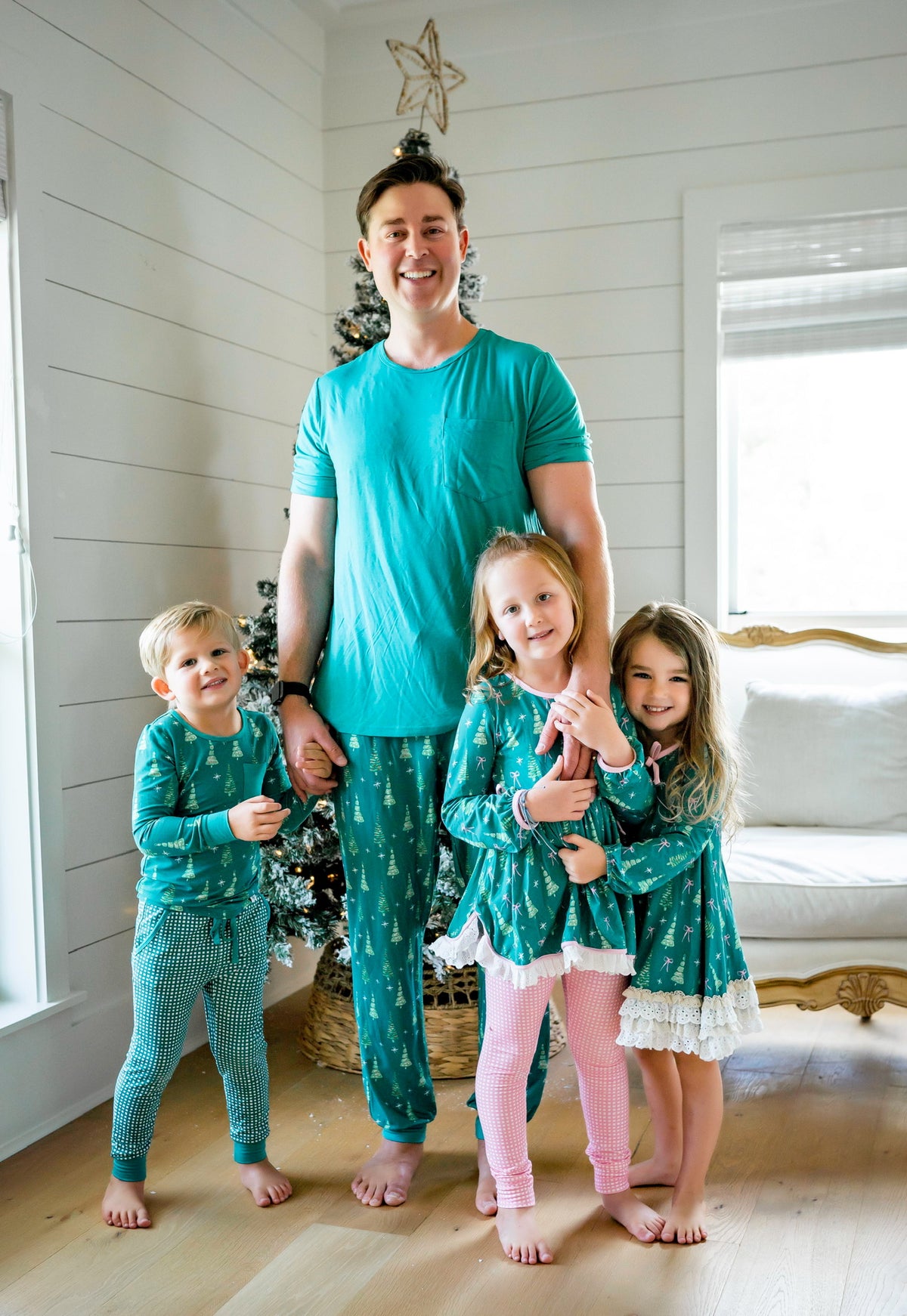 *PREORDER* Mens Trim the Tree Jogger Set
