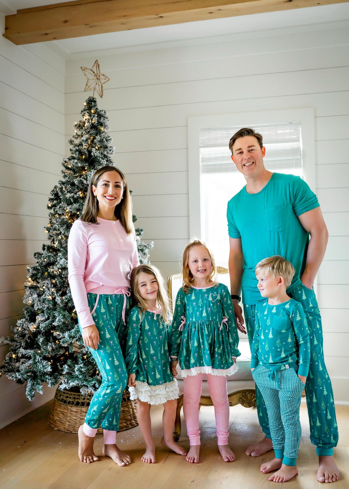 *PREORDER* Womens Trim the Tree Jogger Set