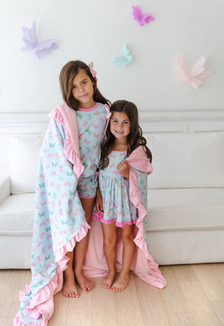 Butterfly Kisses Luxe Blanket