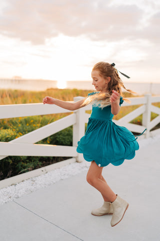 Scallop Basic Set ~ Peacock