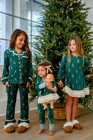 *PREORDER* Deck the Paws Layette