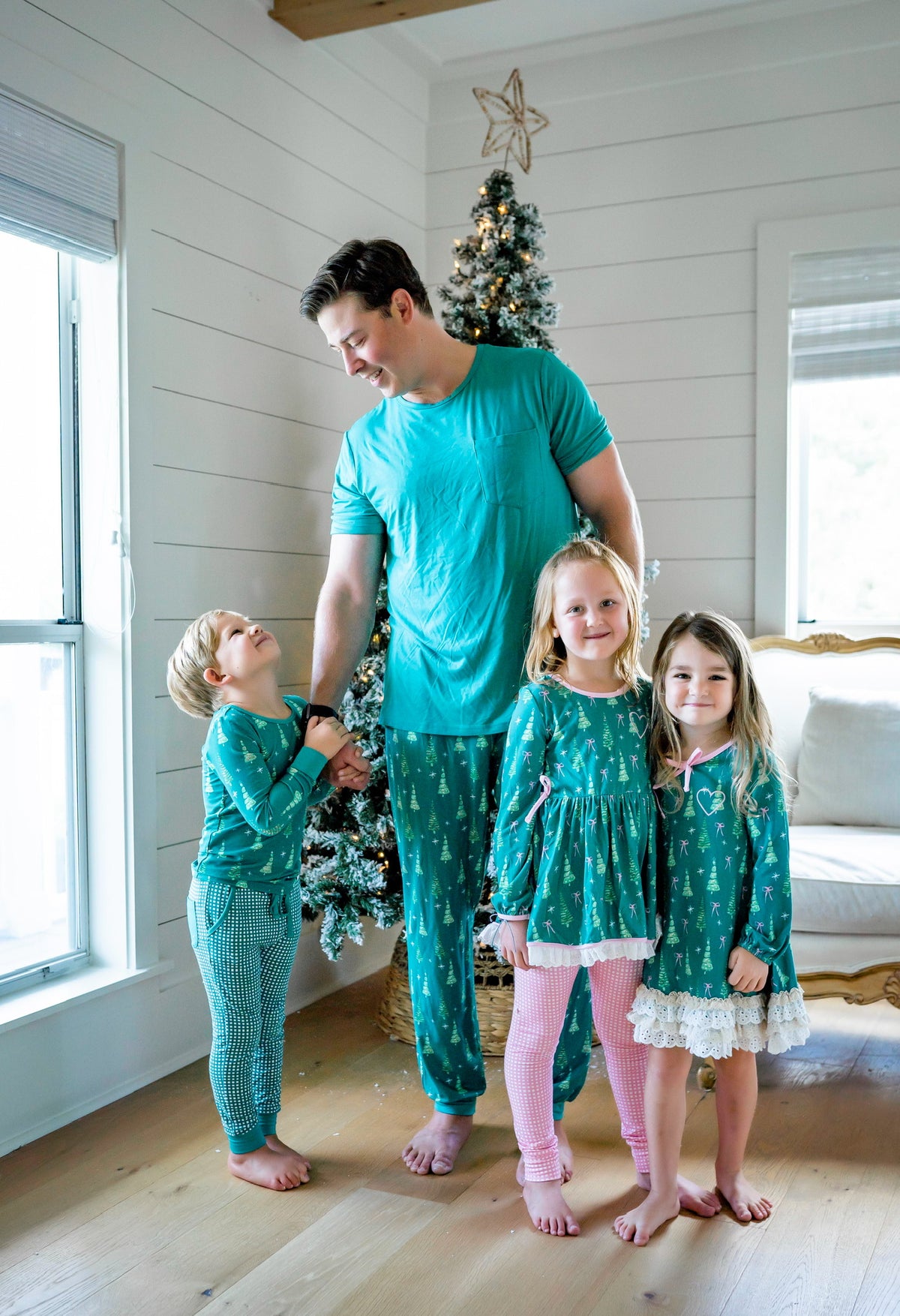 *PREORDER* Mens Trim the Tree Jogger Set