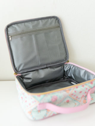Open lunchbox on white background