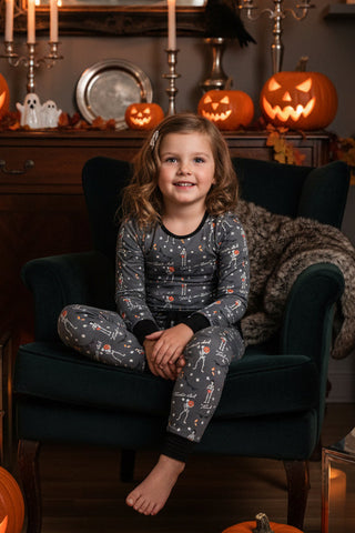 *PREORDER* Trick or Treat Club Glow in the Dark Comfort Set