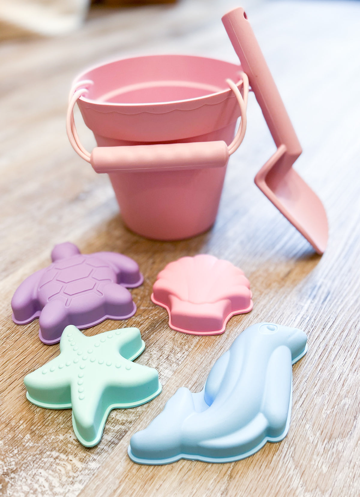 Pink and Blue Beach Buckets- Animal Creatures