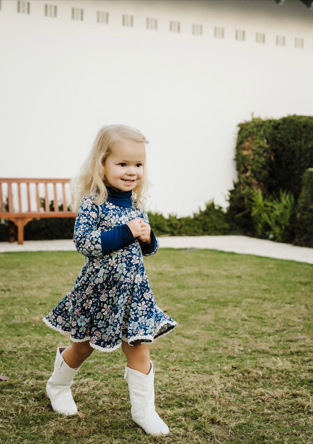 Clara-Winter Floral